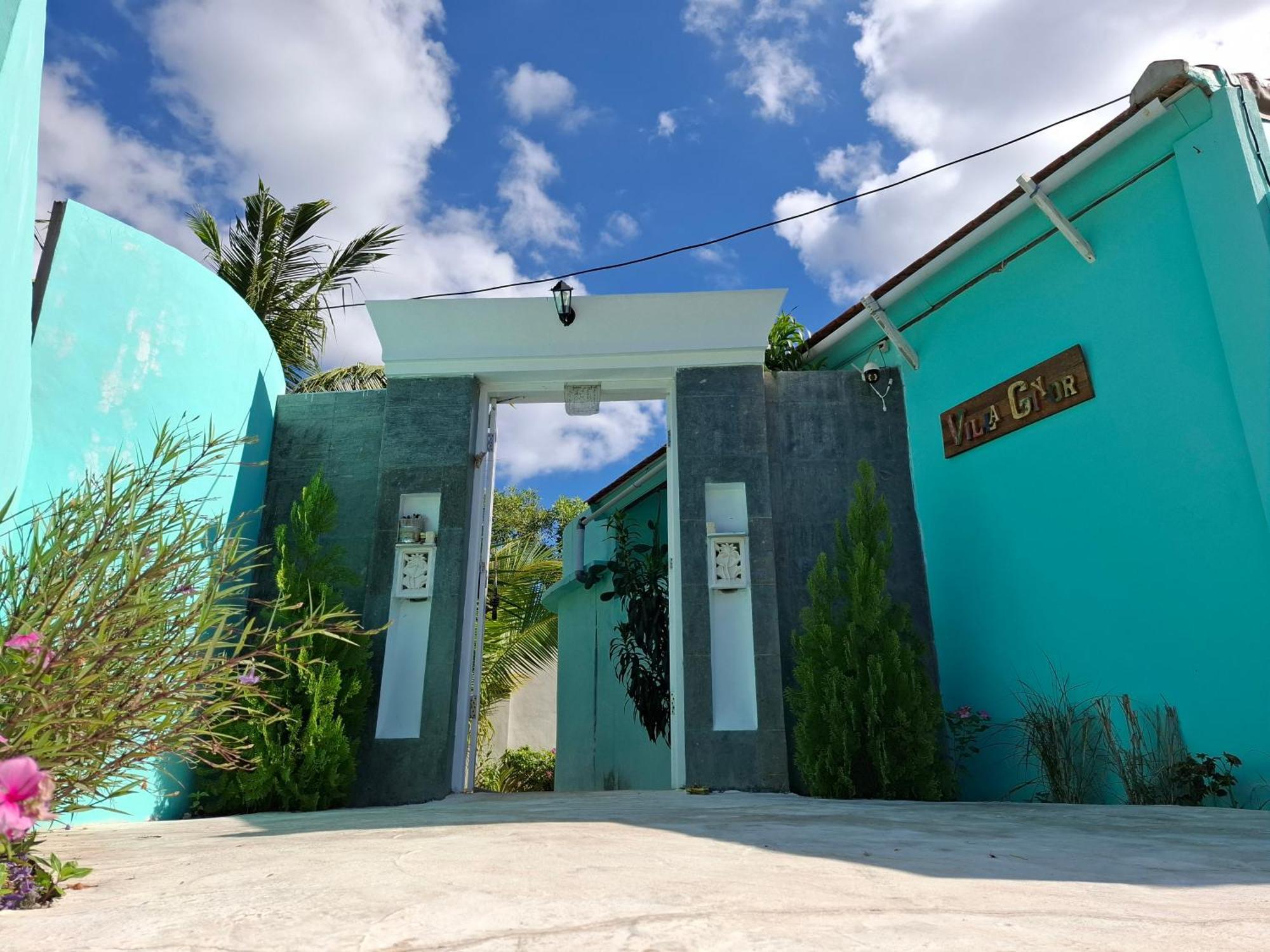 Villa Giyor Lembongan Exteriör bild